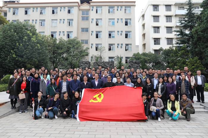 http://new.ynau.edu.cn/__local/9/47/D7/51C18612E339C107001C1B71601_1C9D6E50_7732F.jpg